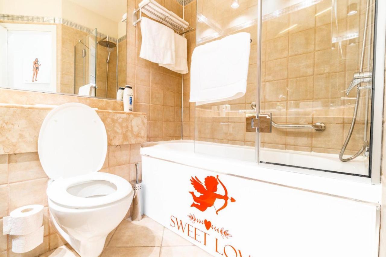 סוויטת אהבה מתוקה על הים-Sweet Love Suite On The Sea Bat Yam Εξωτερικό φωτογραφία