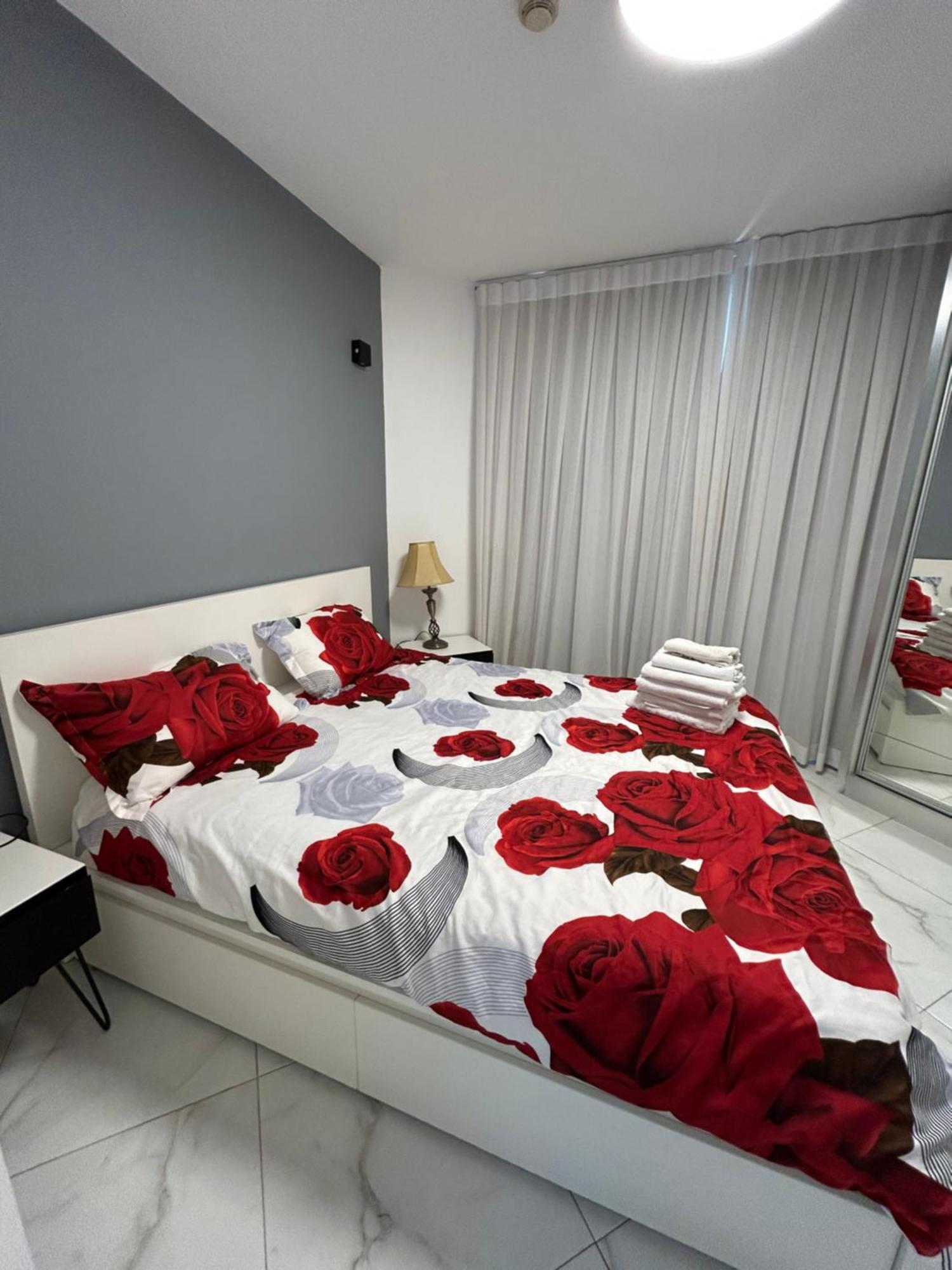 סוויטת אהבה מתוקה על הים-Sweet Love Suite On The Sea Bat Yam Εξωτερικό φωτογραφία